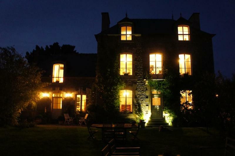 La Maison Les Mimosas Le Minihic-sur-Rance Exteriör bild